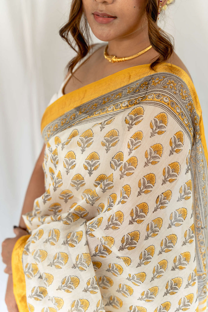 Yellow Flower Handblock Ebroidered Maheshwari Saree / gray and green store 